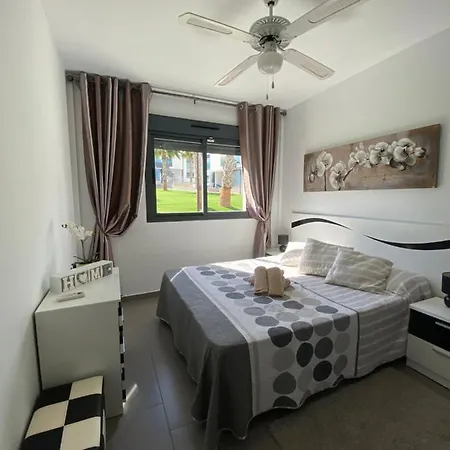 Apartment Oasis *